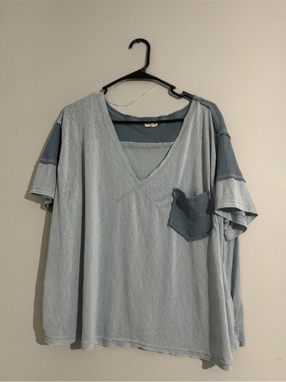 POL Light Blue Short Sleeve V-Neck Tee with Waffle Pocket